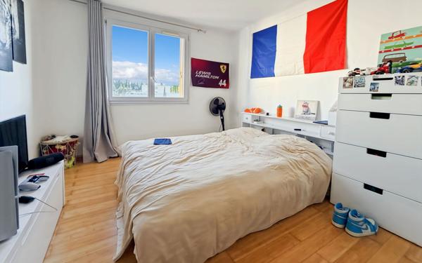 Appartement à vendre    4 pièces • 72 m2 Nice