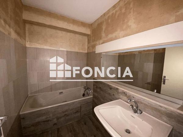 Location Appartement 2 pièces 55.3 m² - 3-5 AVENUE LEON SAY Pau 64000