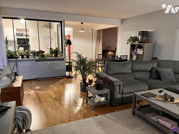 Grand type 5 atypique de 146 m2 avec vue panoramique sur la montagne de Reims