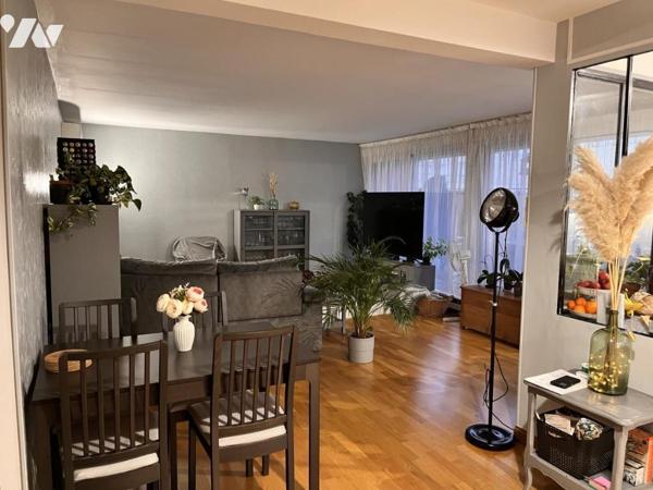 Grand type 5 atypique de 146 m2 avec vue panoramique sur la montagne de Reims