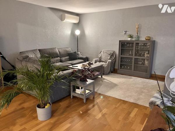 Grand type 5 atypique de 146 m2 avec vue panoramique sur la montagne de Reims