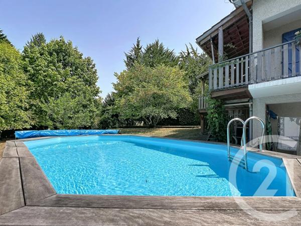 Maison à vendre  7 pièces - 195 m 2   PAVIE  - 32