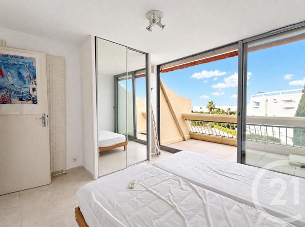 Appartement F3 à vendre  3 pièces - 51,80 m 2   LE GRAU DU ROI  - 30