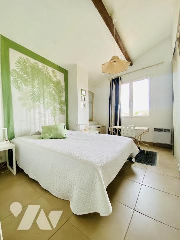 Appartement de type T4 avec terrasse413107