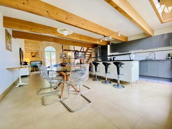 Appartement de type T4 avec terrasse413107