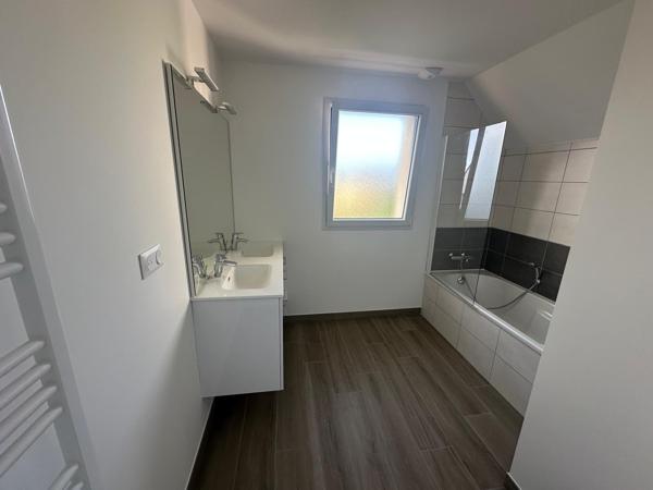 Maison à 4 minutes de Melesse et 5 min de la Mezière - frais de notaire réduits