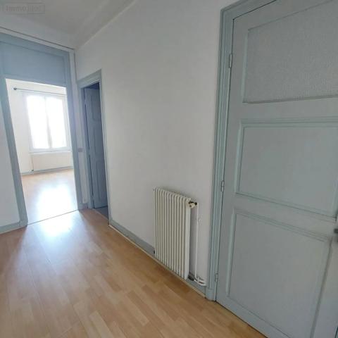 Location - Appartement Reims 51100 2 pièces 53 m 2