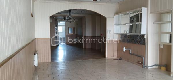 Immeuble mixte de 309 m²