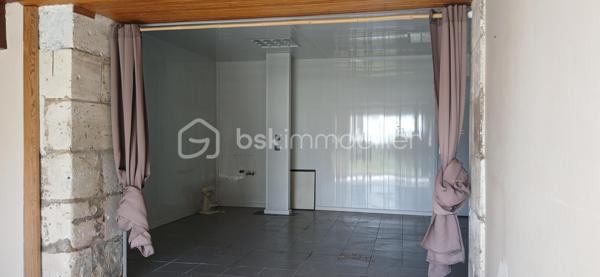 Immeuble mixte de 309 m²