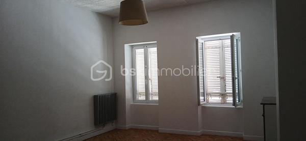 Immeuble mixte de 309 m²