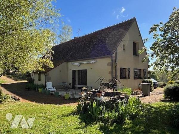 Maison à la campagne avec 2ha de prés- 03160 BOURBON L'ARCHAMBAULT