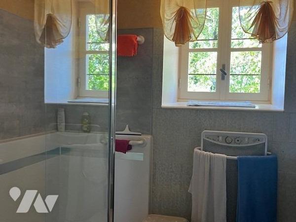 Maison à la campagne avec 2ha de prés- 03160 BOURBON L'ARCHAMBAULT