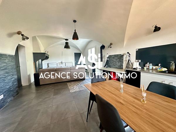 Maison 9 pièce(s) 380 m2