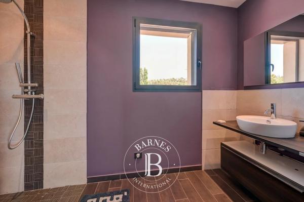 Aix-en-Provence, Maison 4 Chambres -  289 m² à vendre