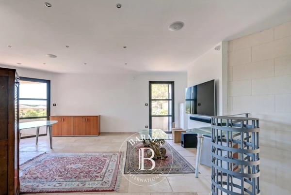 Aix-en-Provence, Maison 4 Chambres -  289 m² à vendre