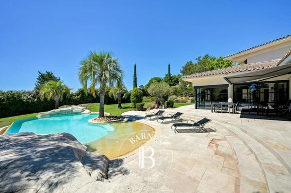 Aix-en-Provence, Maison 4 Chambres -  289 m² à vendre