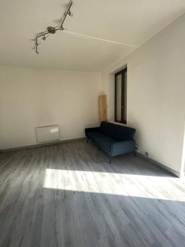 Location Appartement 2 pièces 33 m2 à Saint-Quentin