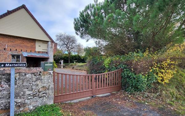 Maison à vendre    2 pièces • 68,55 m2 Boucé