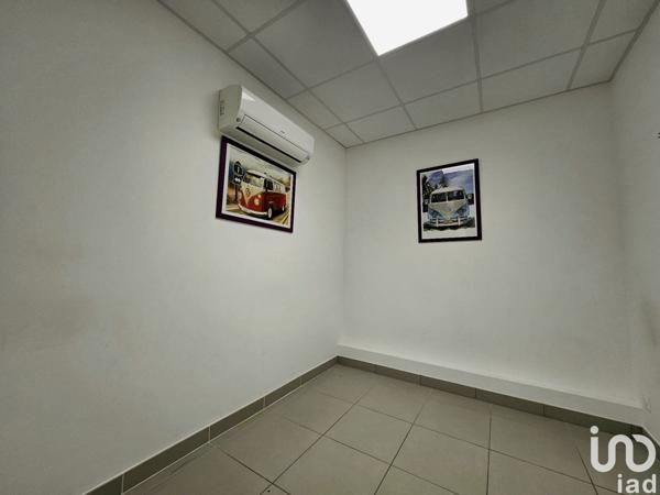 Bureaux à vendre 61 m² Aimargues