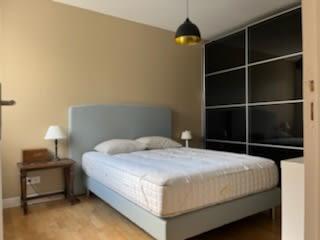 Appartement · Location Paris (75020) 3 pièces · 64m²