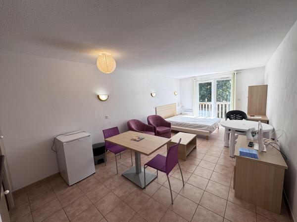 Vente / Studio meublé