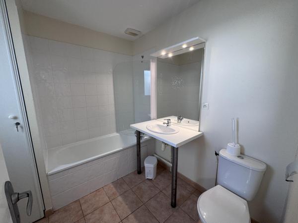 Vente / Studio meublé