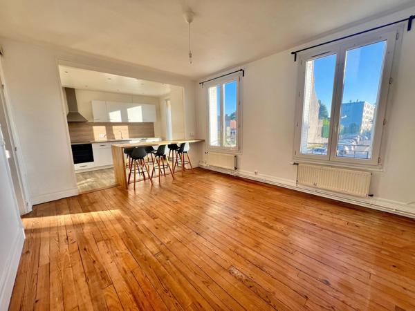 Très bel appartement F3 de 75 m² à 2 pas du centre ville