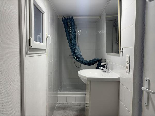 Appartement 1 pièce à Rochefort