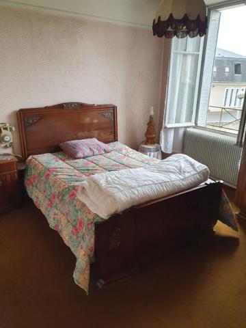 Maison de ville, 7 pièce(s) 140 m2 5 chbres avec garage