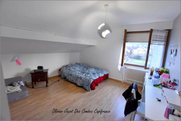 Maison à vendre 5 pièces ETUPES (25)