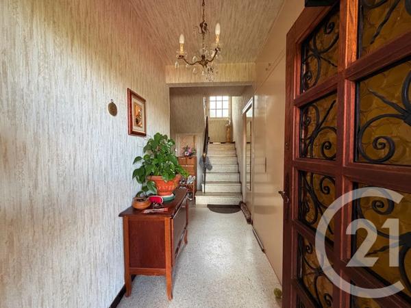 Maison à vendre  5 pièces - 107 m 2   JUSSAC  - 15