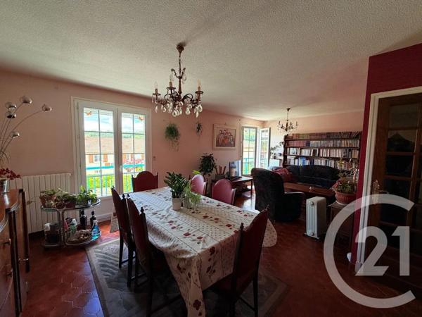 Maison à vendre  5 pièces - 107 m 2   JUSSAC  - 15