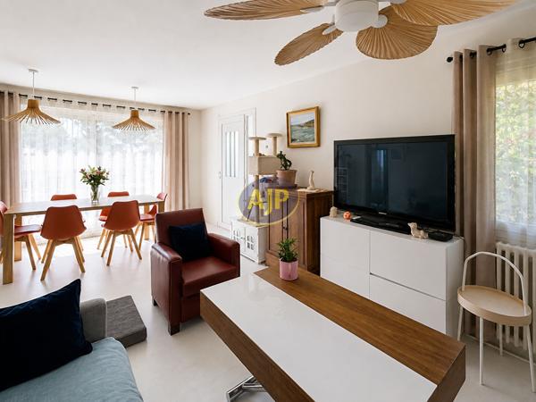 Maison à vendre Saint Jean De Monts - 5 pièces, 109m² avec 3 chambre(s) à 274 820€ - AJP Immobilier Saint-Jean-de-Monts