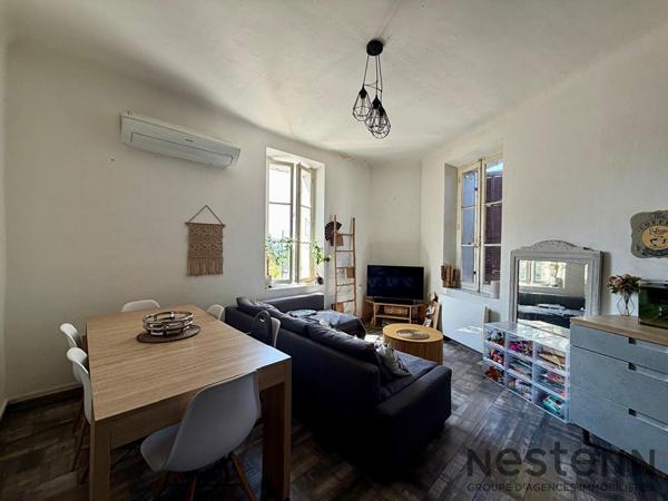 À vendre Commerce et logement  La Ciotat Quartier Saint-Jean Idéal Investisseur