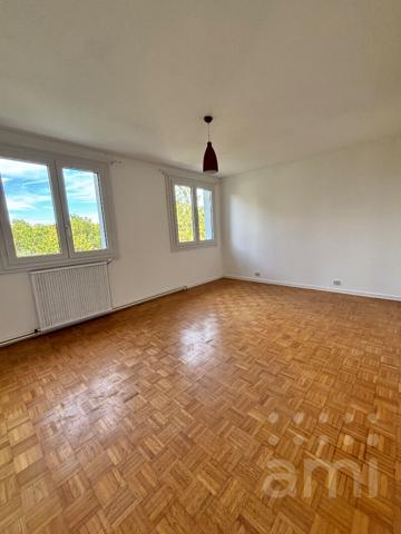 Maison Niort 5 pièce(s) 140.84 m2