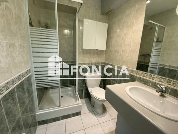 Location Studio 20.08 m² - 7 RUE PUECH DU TEIL Nimes 30900