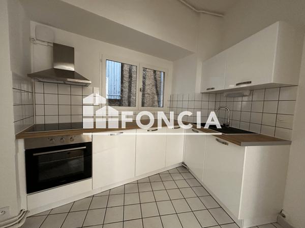 Location Appartement 2 pièces 57 m² - 18 RUE MARIES Albi 81000