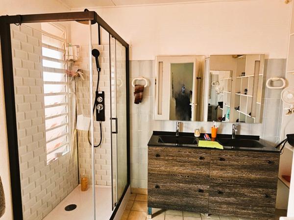 MAISON T5 de 110 m² à VENDRE à KOUROU