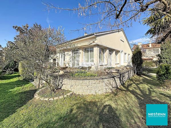 FEURS ? Maison familiale de 174 m² avec sous-sol complet, à deux pas du centre-ville