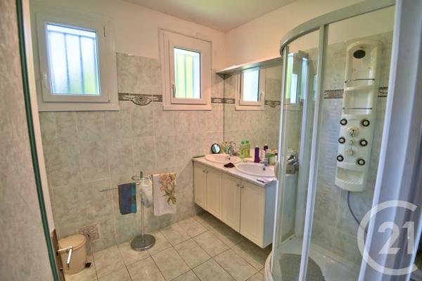 Maison à vendre  6 pièces - 155,20 m 2   ROMANS SUR ISERE  - 26