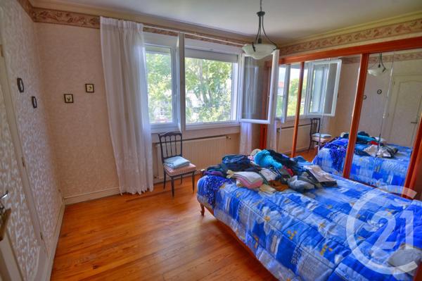Maison à vendre  6 pièces - 155,20 m 2   ROMANS SUR ISERE  - 26
