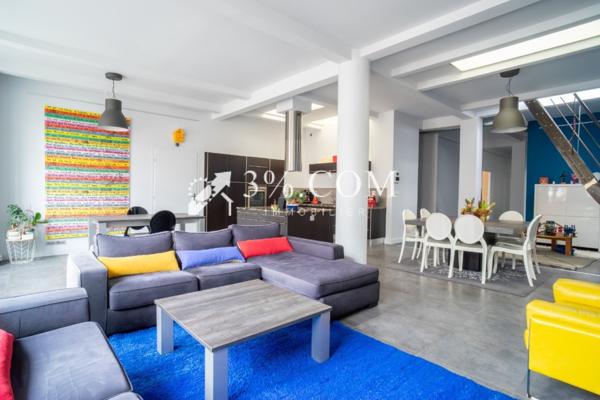 Loft 6 pièce(s) 4 chambre(s) 202 m²