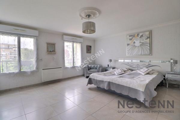 Maison familiale recente de 208 m2 au coeur du Centre ville