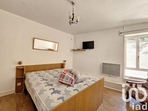 Immeuble à vendre 108 m² Bourbon-l'Archambault