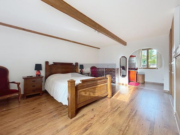 Vente Maison 12 pièces 378 m2 à La Ferté-Gaucher