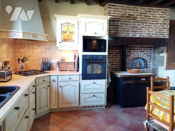 TRES BELLE PROPRIETE AVEC PARC ARBORE CLOS
