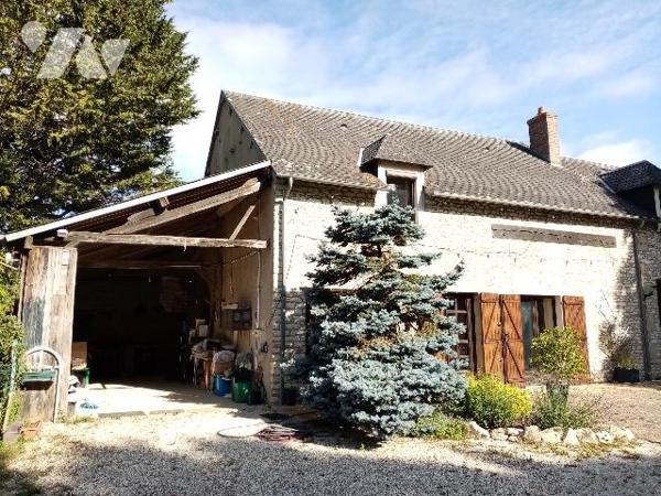 TRES BELLE PROPRIETE AVEC PARC ARBORE CLOS
