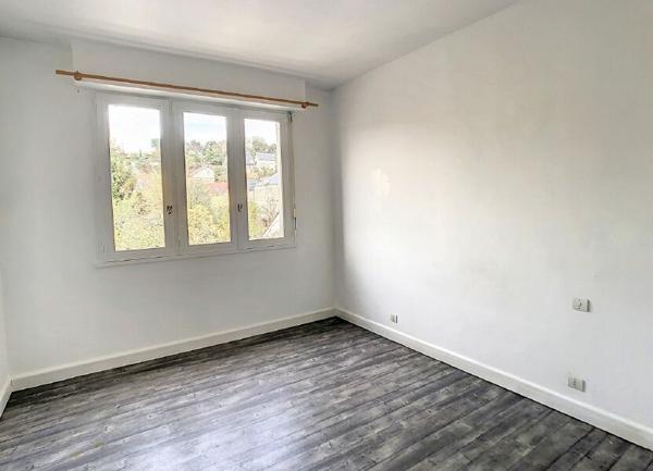 Appartement à louer    3 pièces •  Brive-la-Gaillarde
