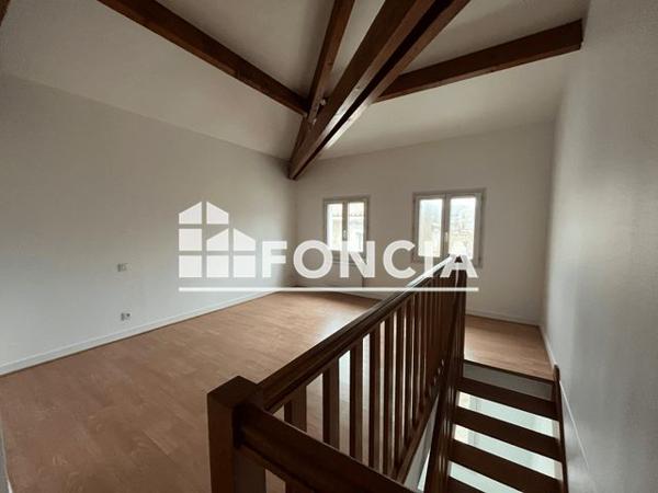 Location Appartement 2 pièces 44.4 m² - 12 RUE RABELAIS Niort 79000