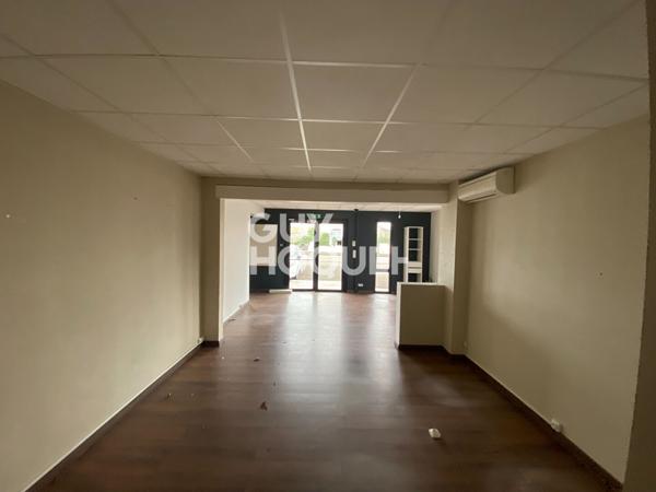 PARENTIS EN BORN